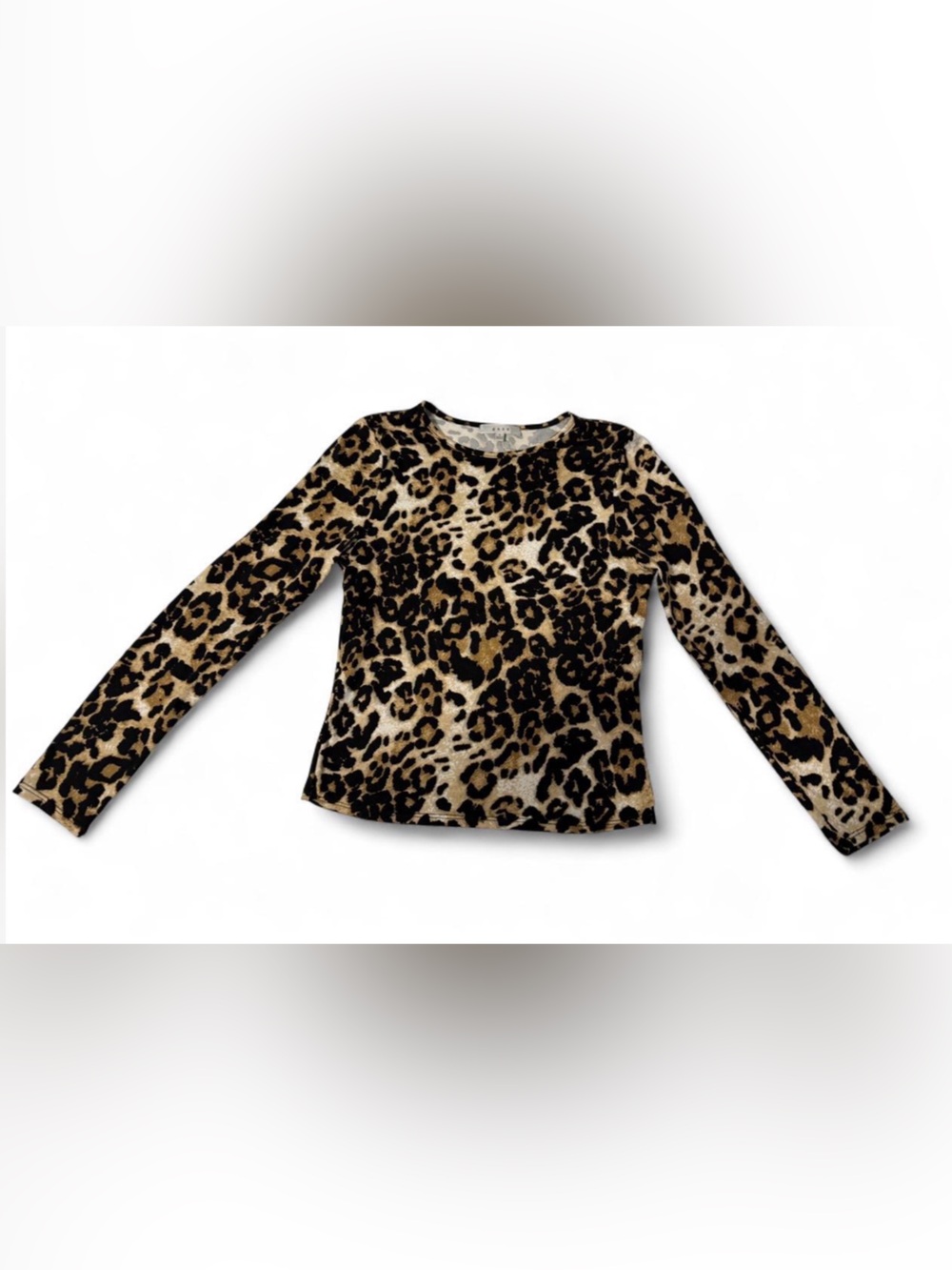 Long sleeve leopard print top small